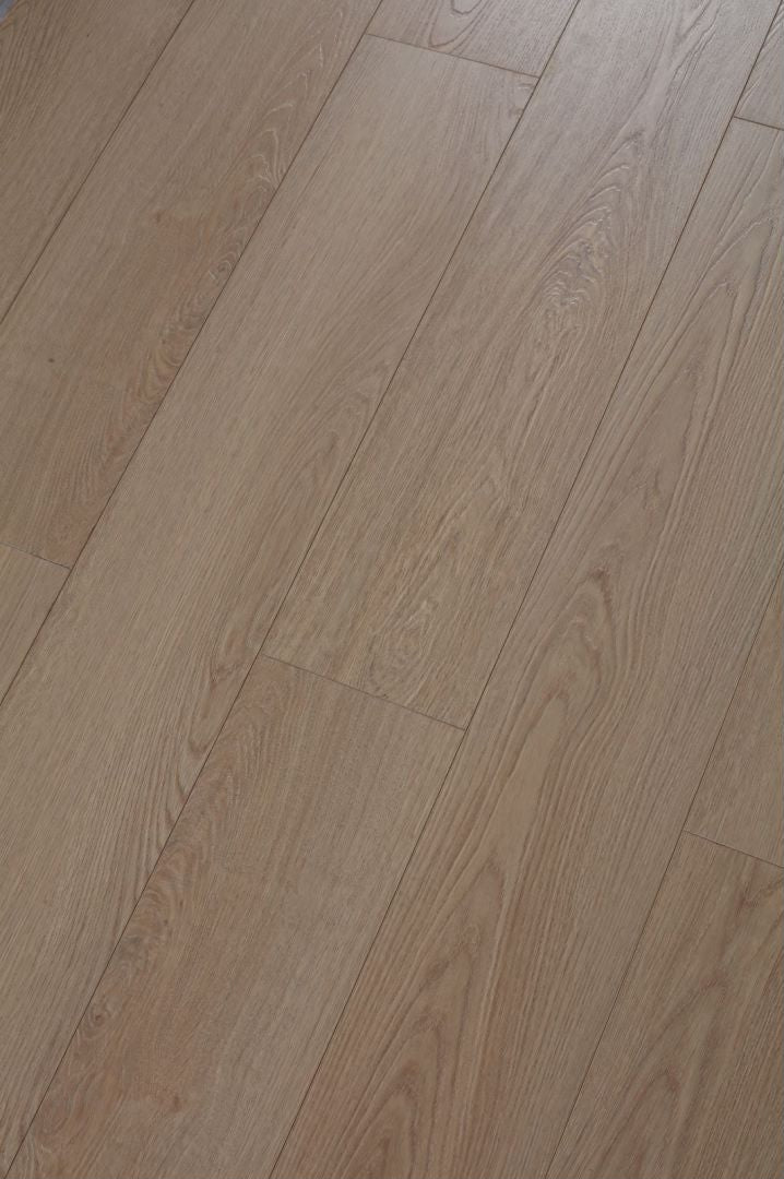 12mm 1.79sqm Soft Oak Light Waterproof Laminiate Flooring - 2 series 1.5m with IXPE underlay -216